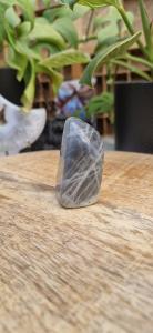 labradoriet sculptuur mini