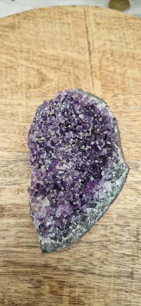 Amethist met calciet 1