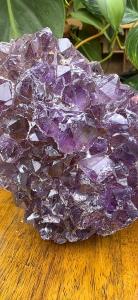 Amethist ruw staand 1