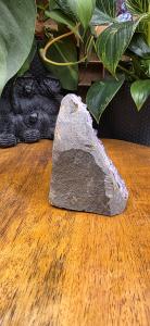 Amethist ruw staand 2