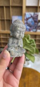 Labradoriet buddha groot