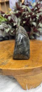 Labradoriet sculptuur 6